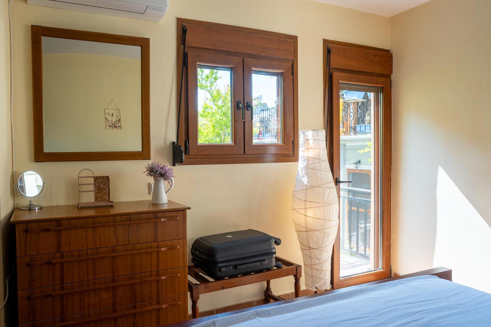 Jasmine House By Panagia Of Petra Apartment Екстериор снимка